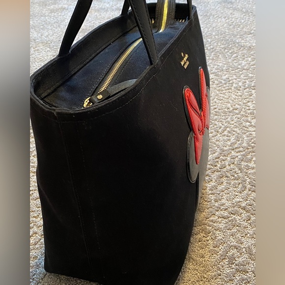 Disney kate spade tote with Minnie Icon design - Picture 4 of 10